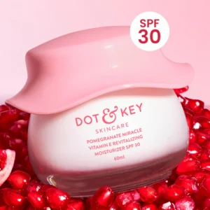 DOT & KEY Pomegranate + Multi-Peptide Anti Ageing Moisturizer SPF 30 Suitable for: Normal, Oily & Combination Skin